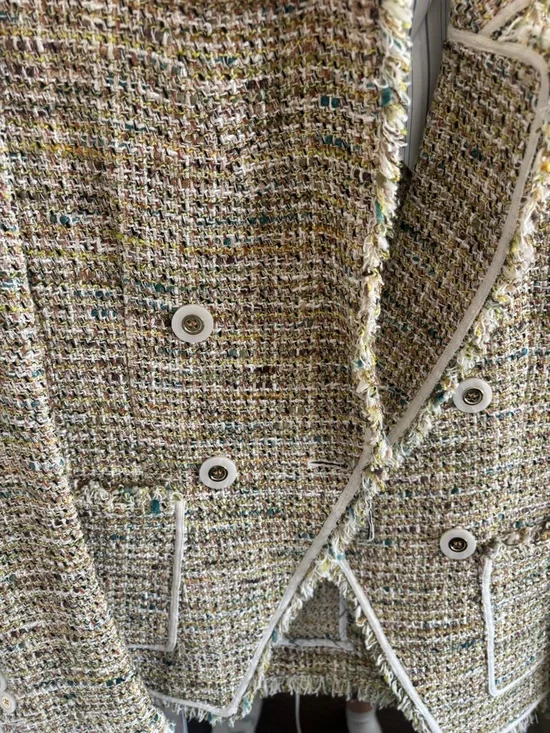 Veronica Beard Multi-Tone Tweed Double-Breasted Blazer with Cream Trim - Picture 4 of 6